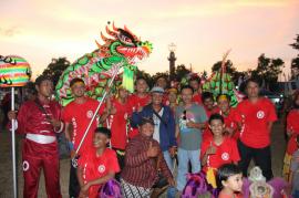 LEONG NAGA JATI BERAKSI 