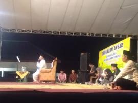 NGAJI BARENG USTADZ H.SUTARJO DALAM RANGKA BERSIH DUSUN TRI PADUKUHAN SEMANU