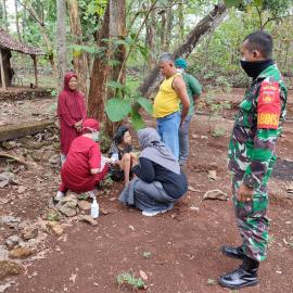 VAKSINASI DOOR TO DOOR BAGI PENYANDANG DISABILITAS DI KALURAHAN SEMANU