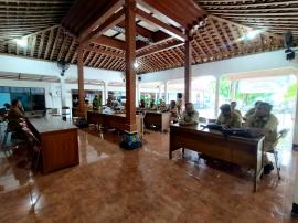 RAPAT KOORDINASI SENIN 19 MEI 2025 PEMERINTAH KALURAHAN SEMANU